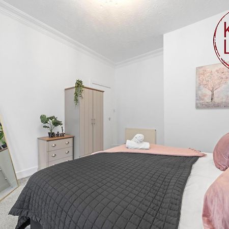 Bute Apartment By Klass Living Coatbridge Kültér fotó